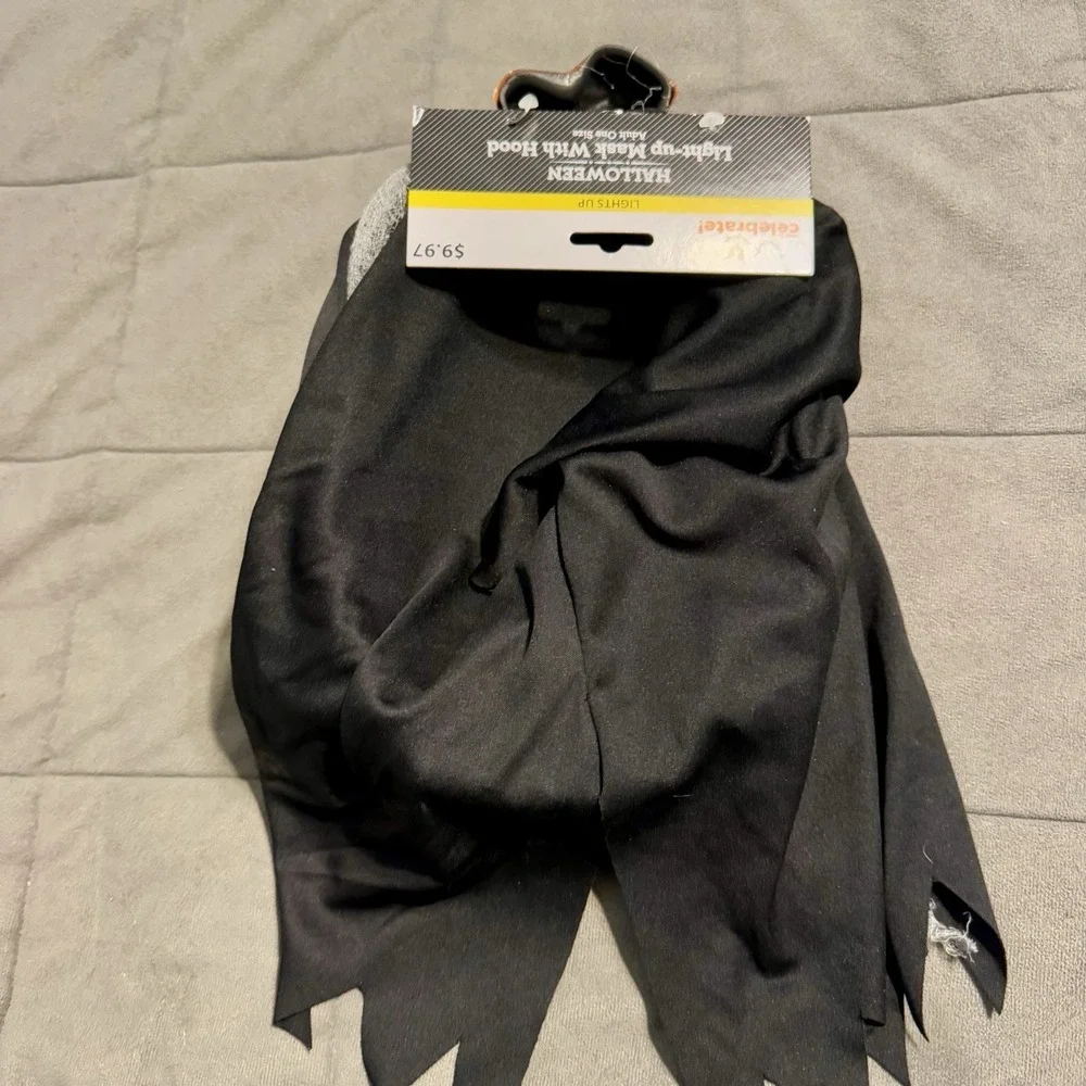 N/A halloween mask