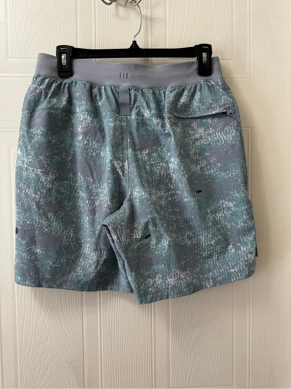 lululemon athletica versatile men