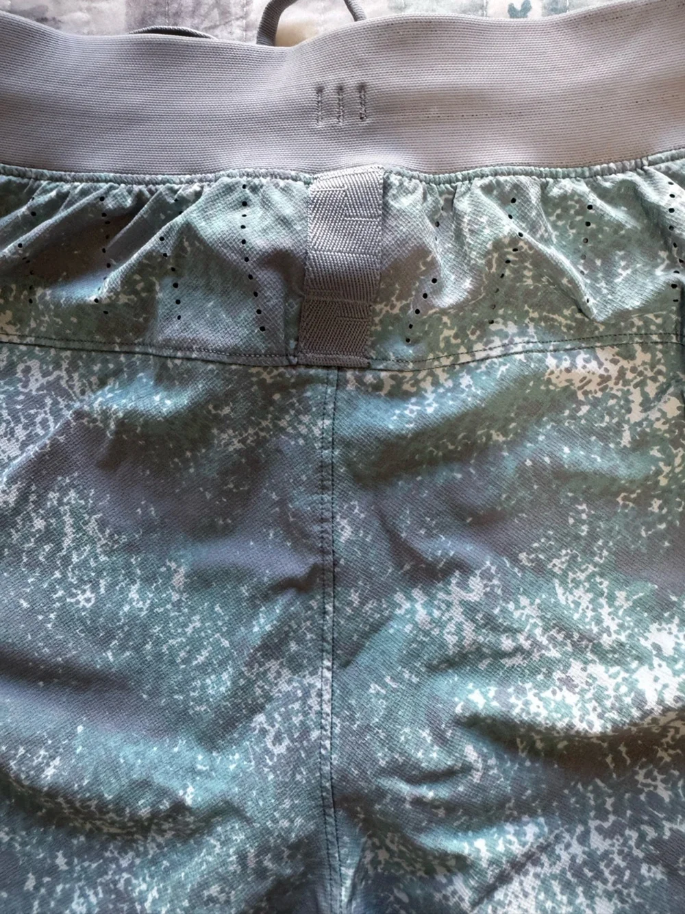 lululemon athletica versatile men