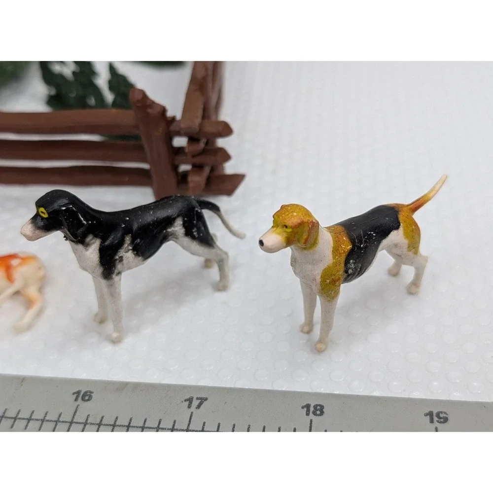 Plastic Hunting Scene Trees Fence Deer Foxhound Dog Hunter‎ Cake Toppers