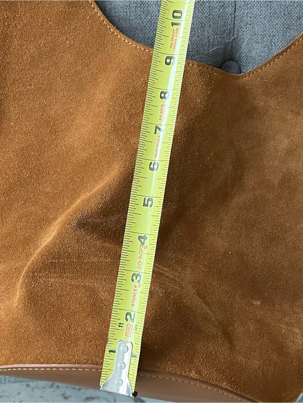 M Made In Italy spacious suede