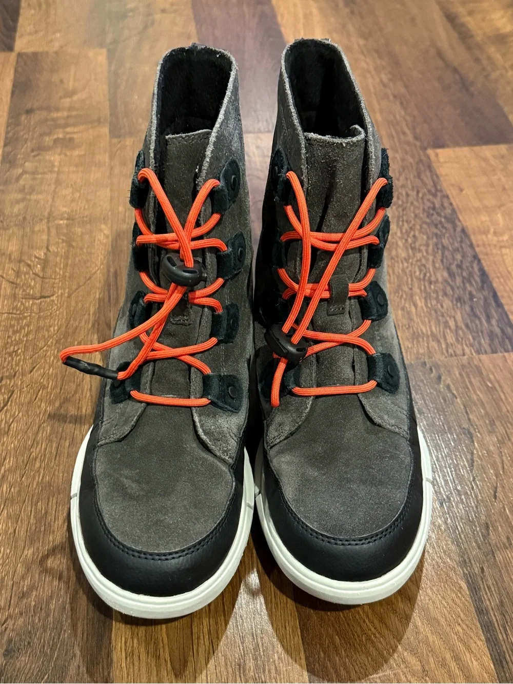Sorel kids explorer