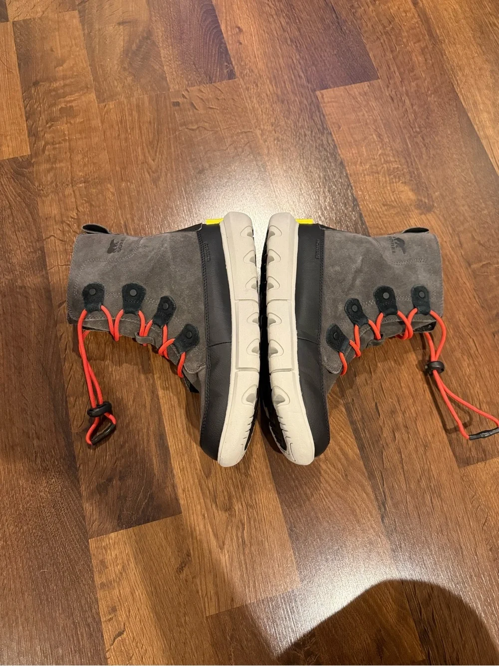 Sorel kids explorer