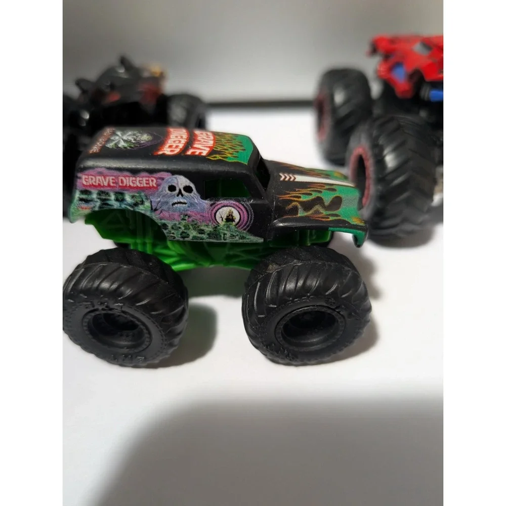 Hot Wheels lot official