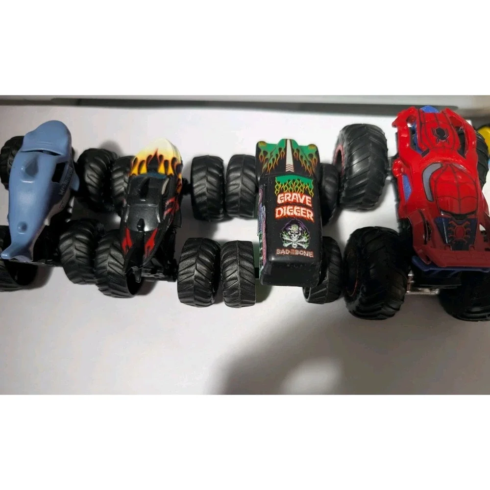 Hot Wheels lot official