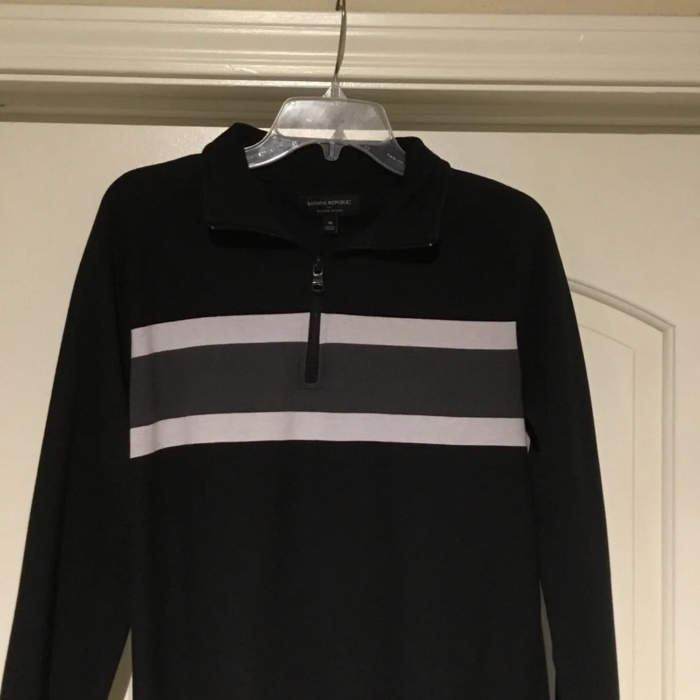 Banana‎ Republic Black and Gray Zip-up Sweater