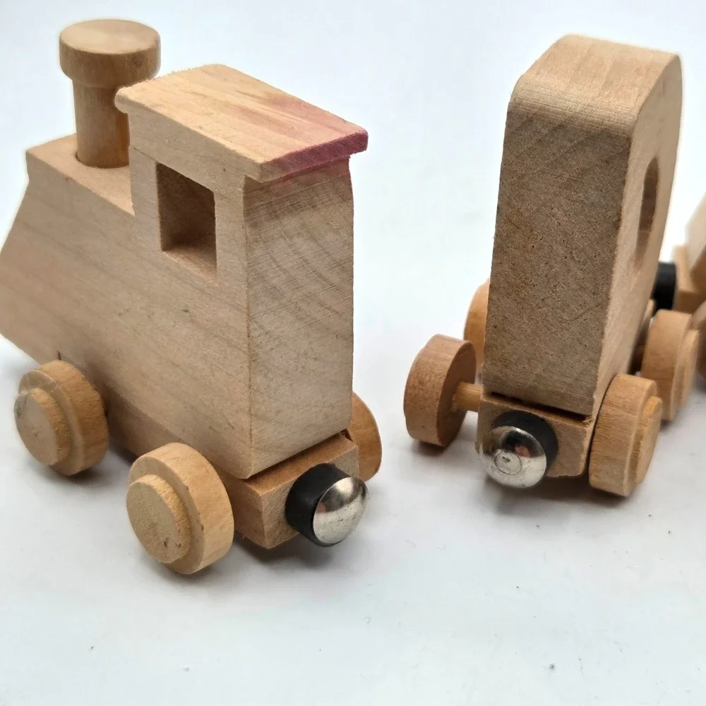 The Unbranded Brand this wooden