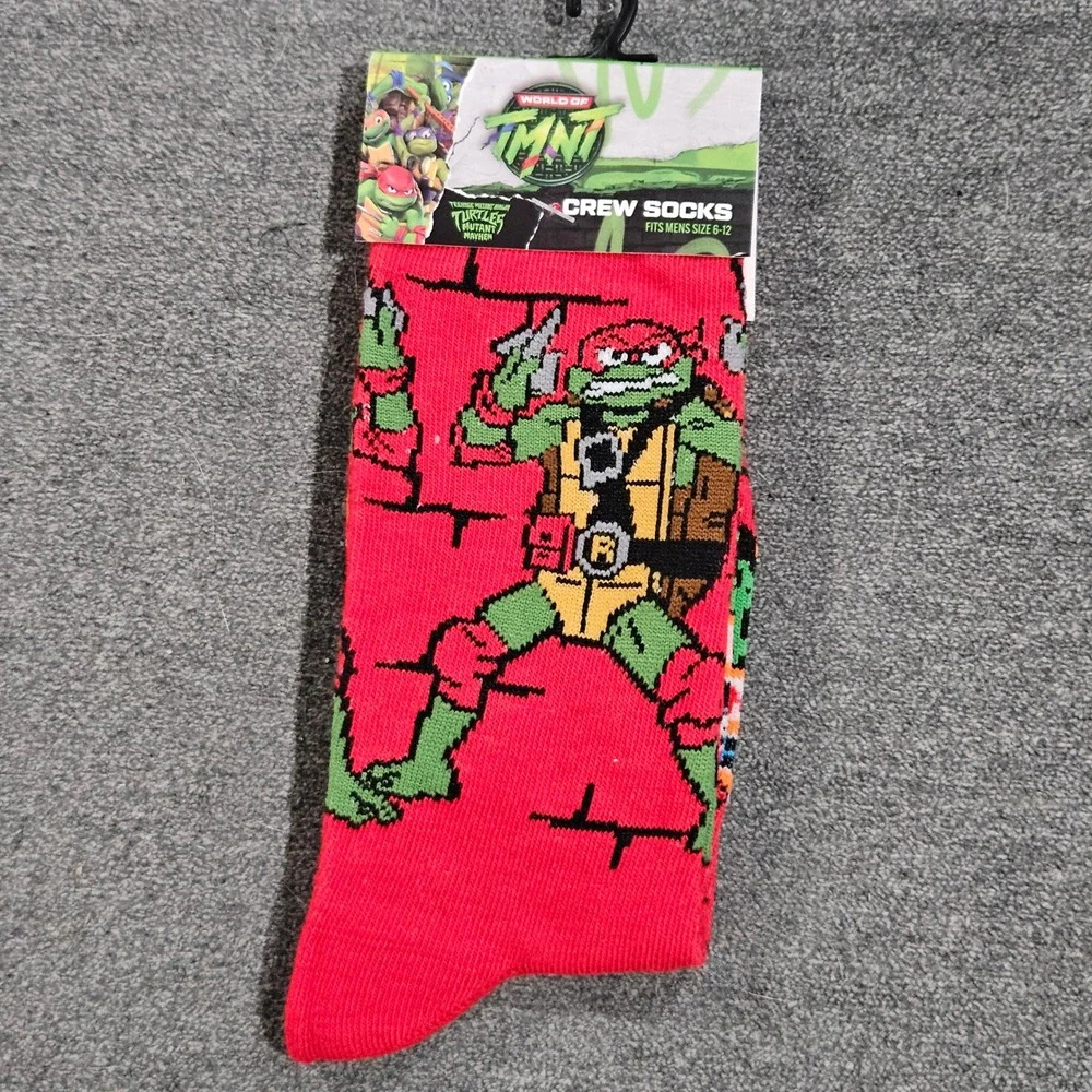 TMNT Mutant Mayhem Raphael Mens Crew Socks Red Size 6-12 New‎ Nickelodeon