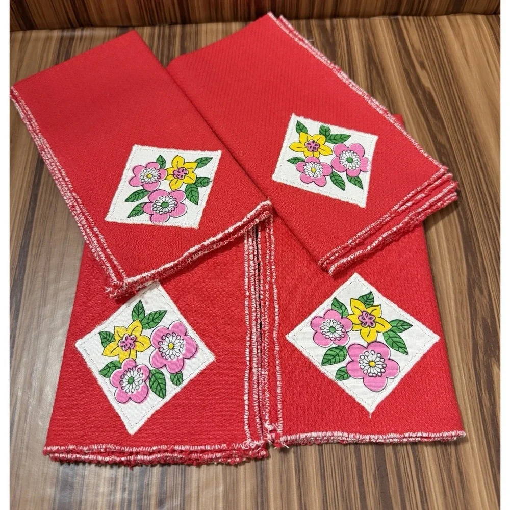 Vintage-Style Handmade Napkin Set Red Floral Applique Country Cottage‎ Farmhouse