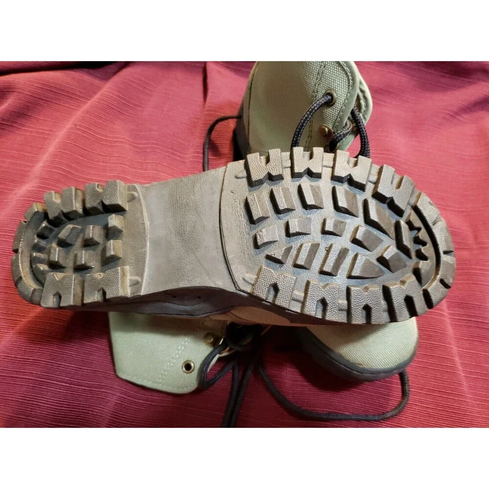 Unbranded canvas lug