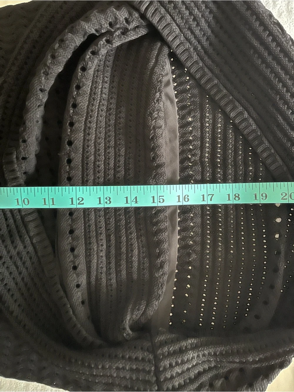 Aritzia varinia skirt