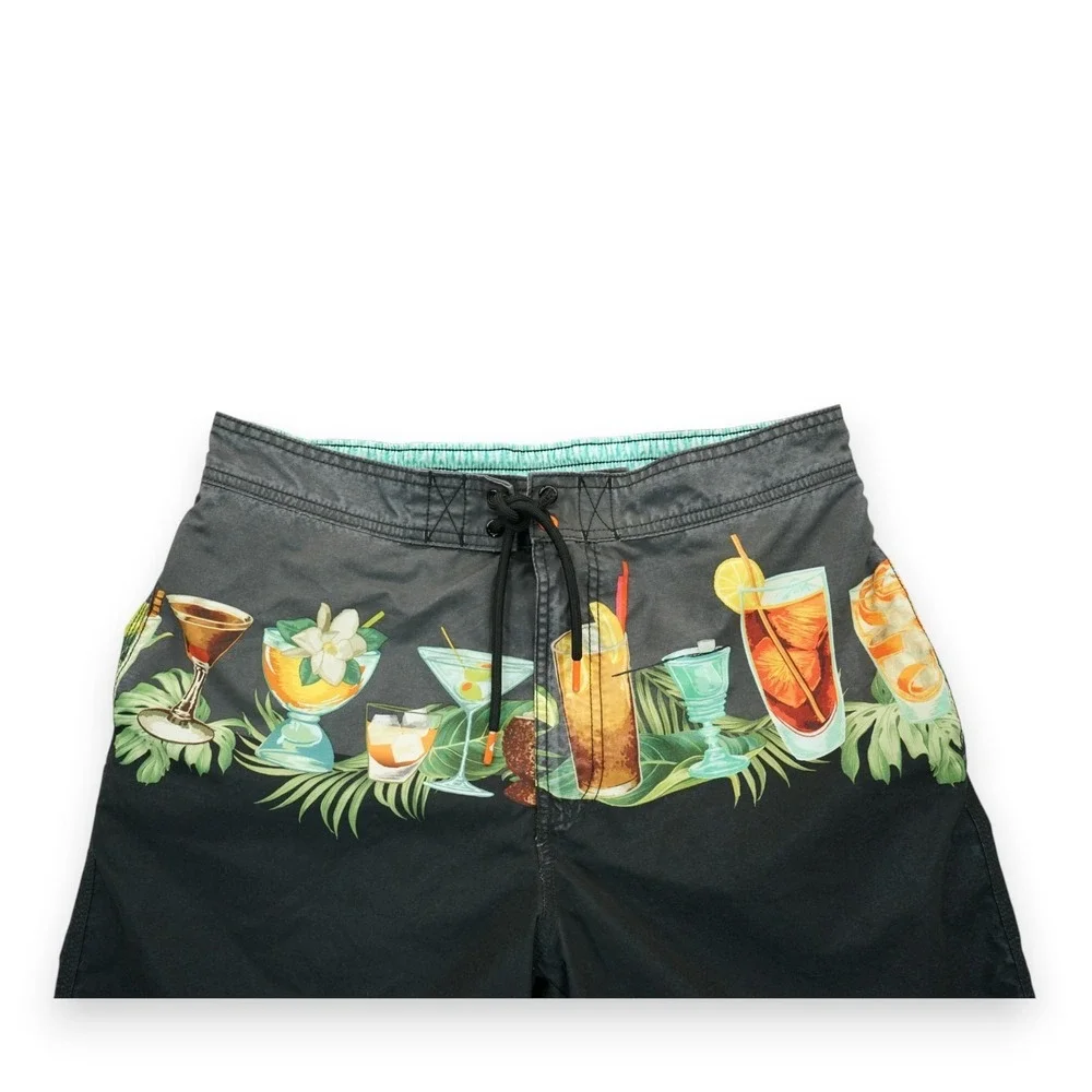 TOMMY BAHAMA Men's Medium Baja Weekend Spirits Boardshorts MSRP $100‎
