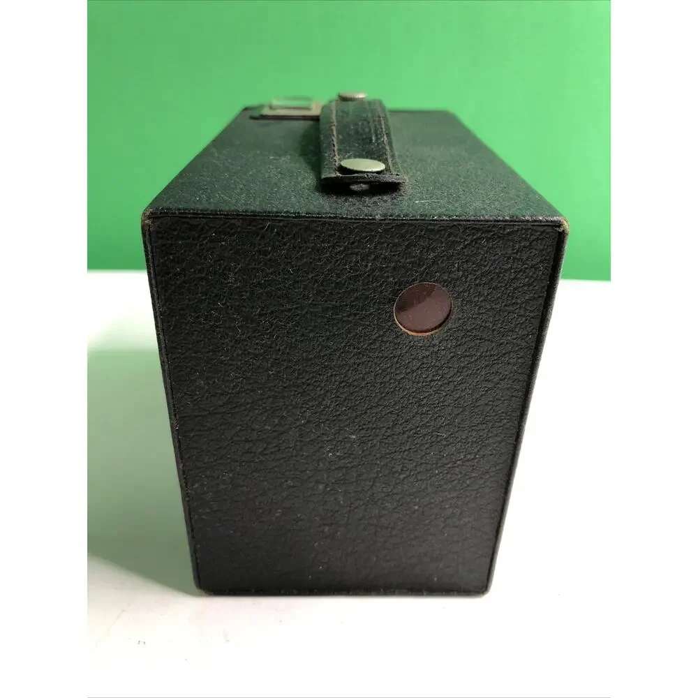 Unbranded mechanical photographic