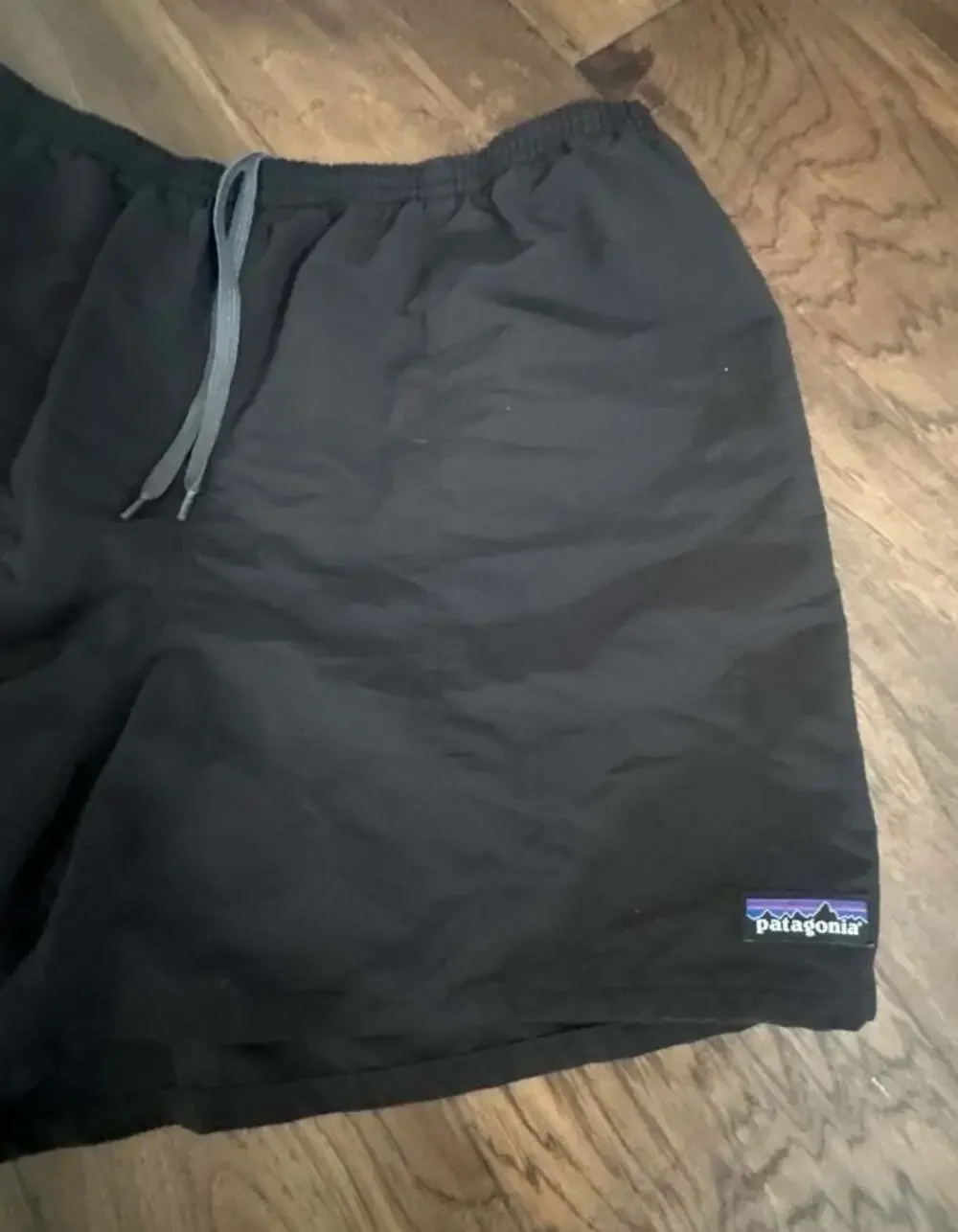 Patagonia men board