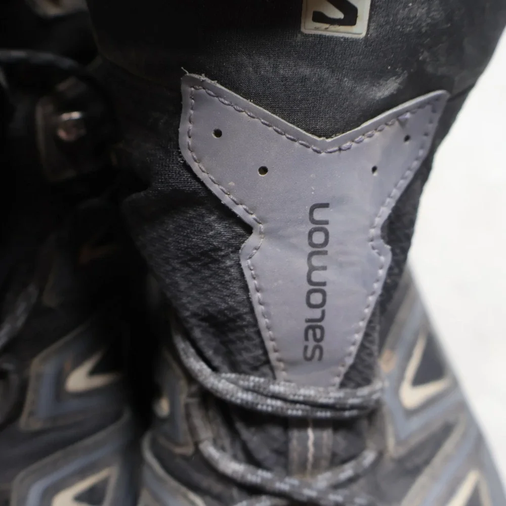 Salomon few blemish