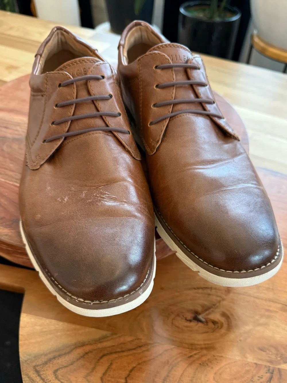 Tommy Hilfiger sleek brown