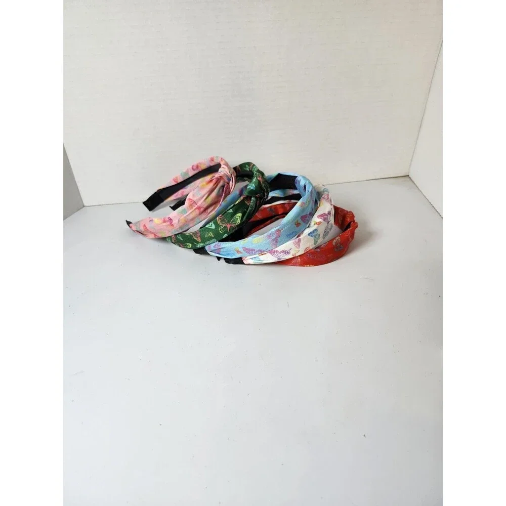 Unbranded please feel