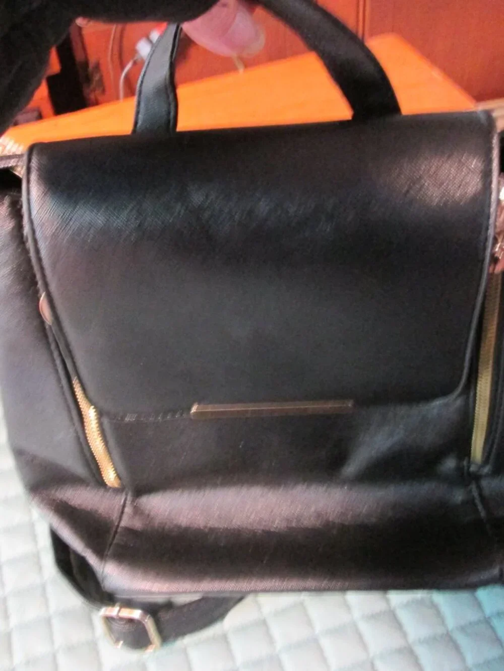 Kalklaguo zipper compartment