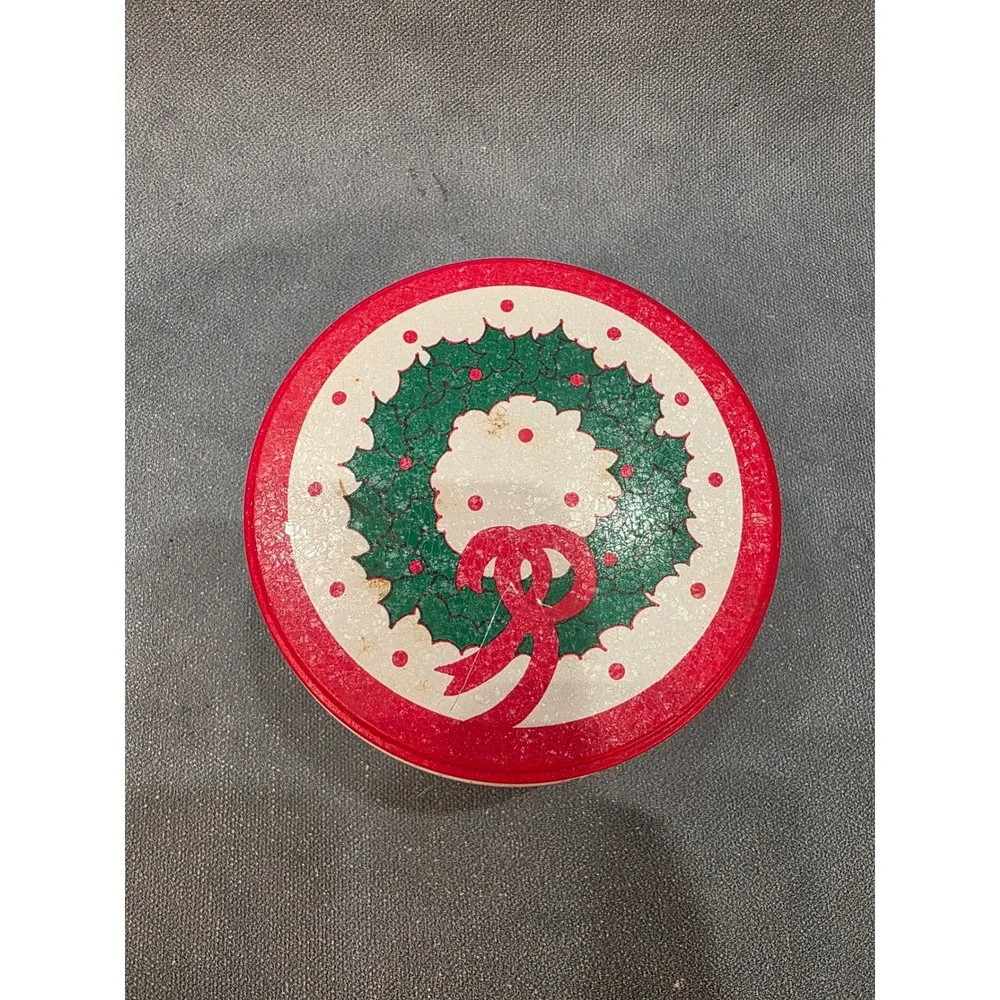 Vintage 1987 Lillian Vernon Christmas Wreath Paper Coasters 40ct in Metal Tin