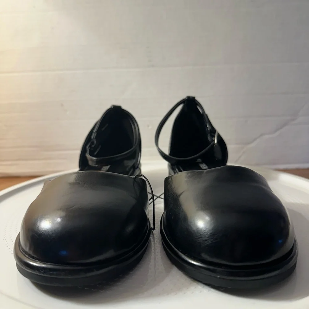 Steve Madden brand new