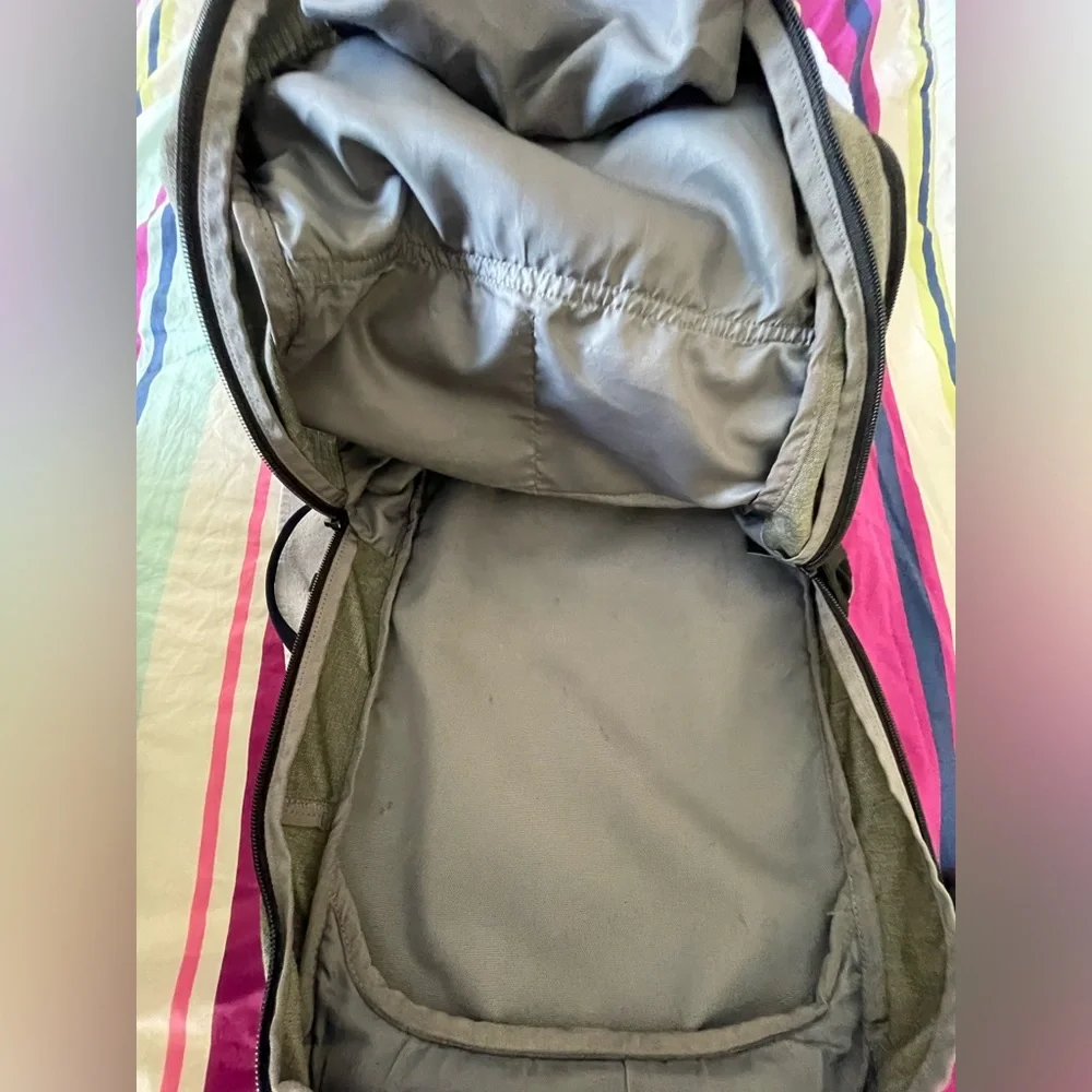 Timbuk2 durable city