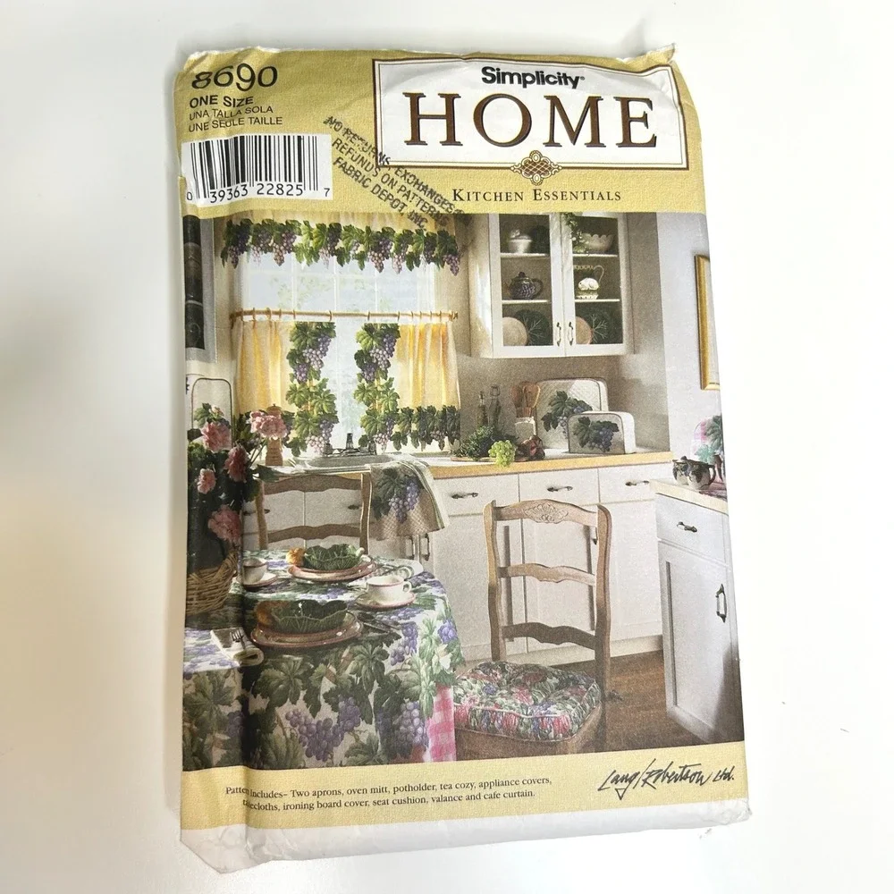 Simplicity 8690 Kitchen Essentials Sewing Pattern Aprons Curtains‎ Decor 1999