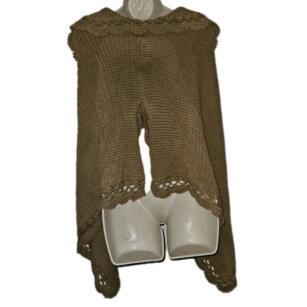NOVICA Collection boarder brown
