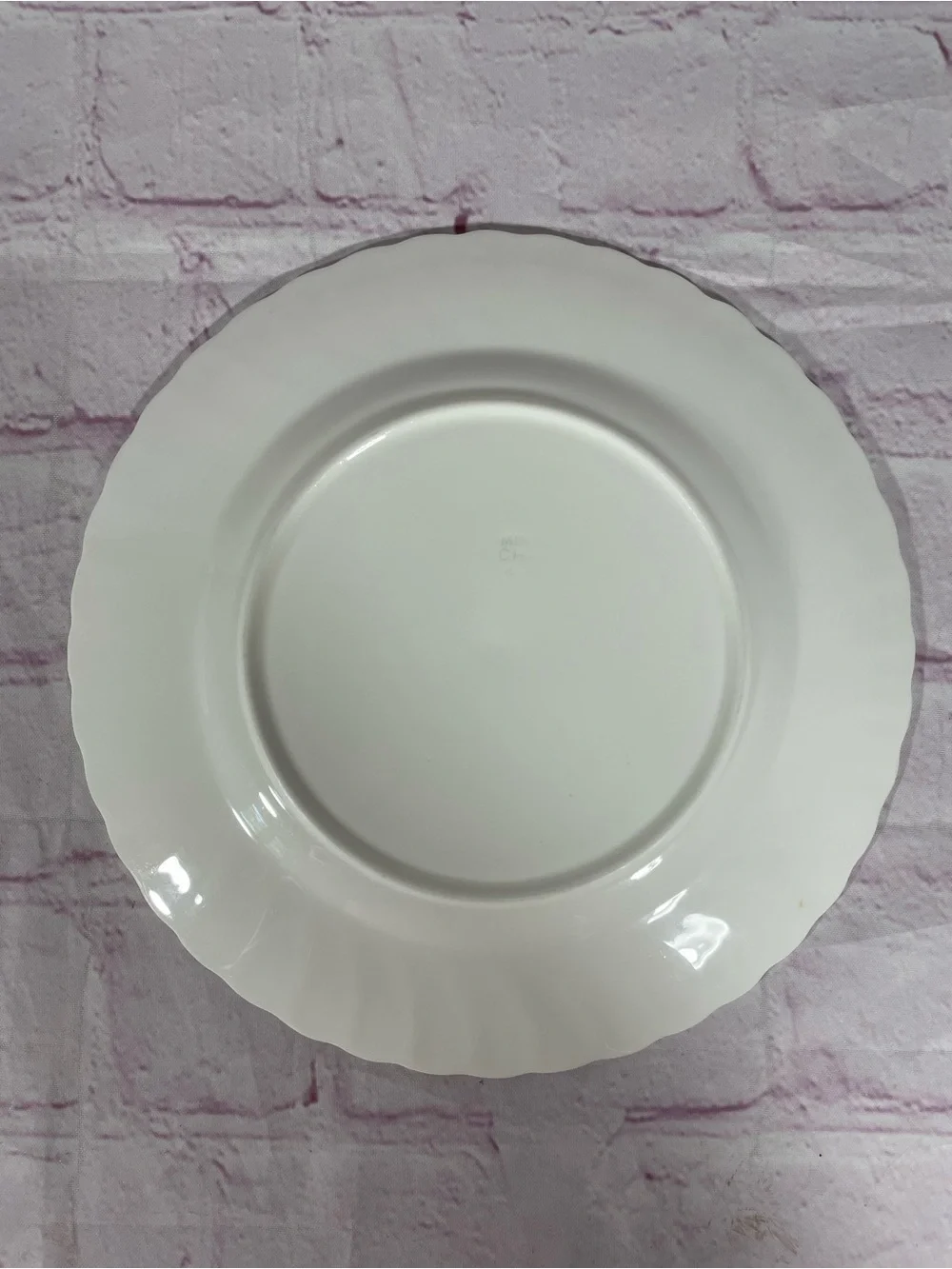 Minton indulge elegance