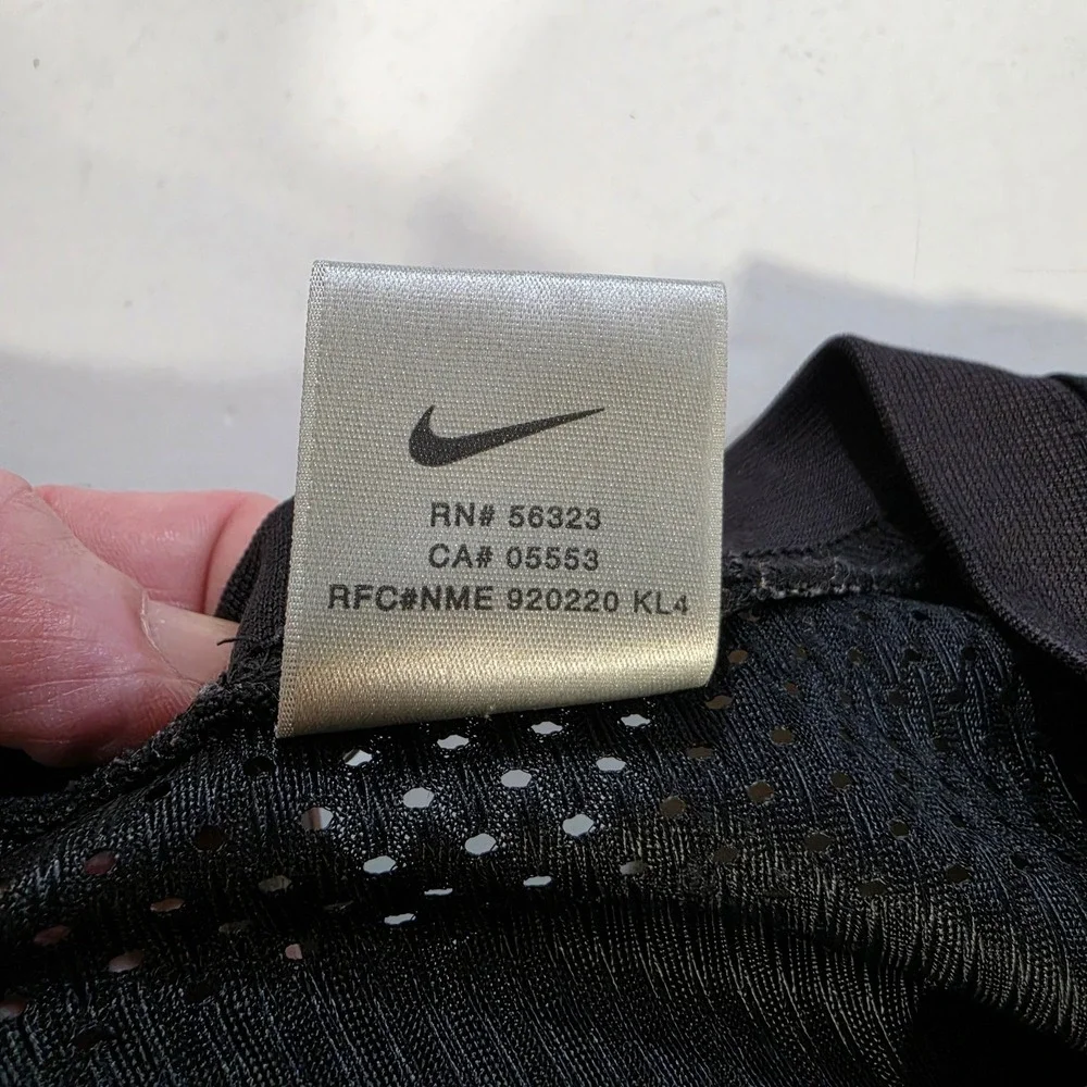 Nike fits like