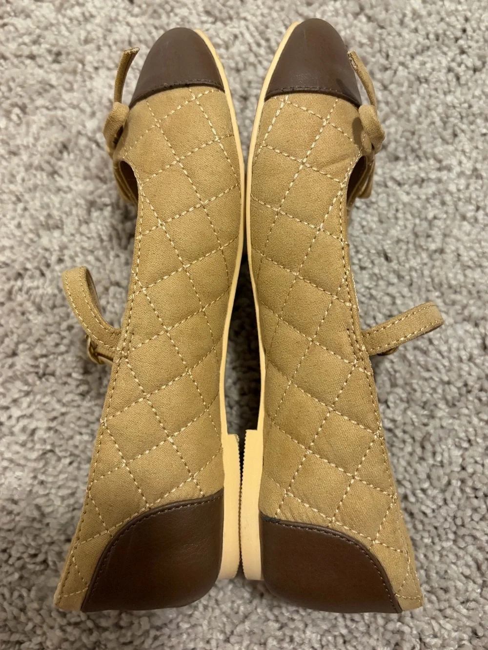 Janie and Jack upper detail tan