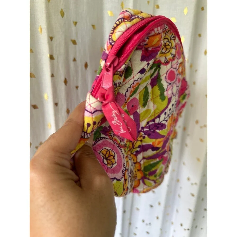 Vera Bradley lined suggestive gypsy