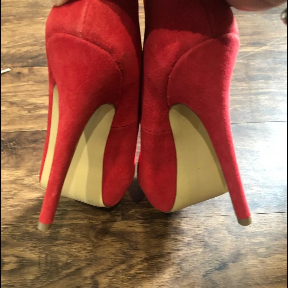 Shoemint rachel bildungsroman