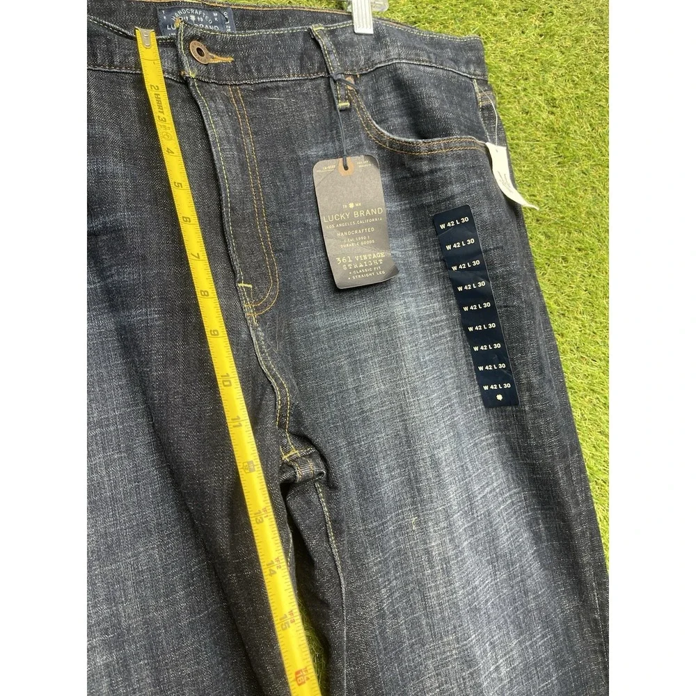 Lucky Brand shop confidence