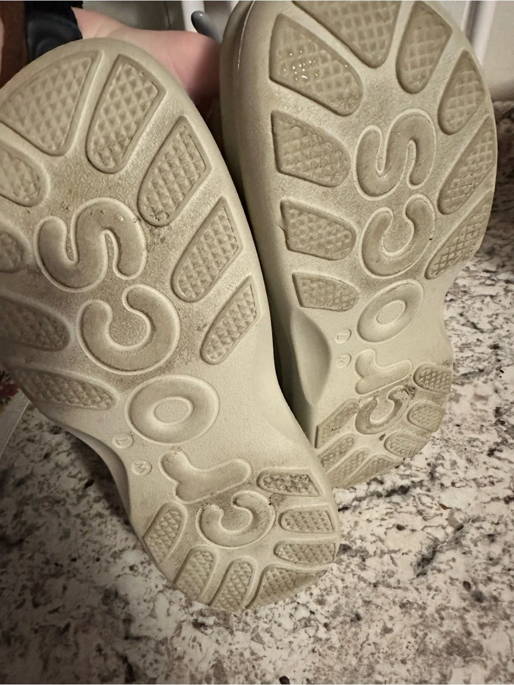 CROCS platform size