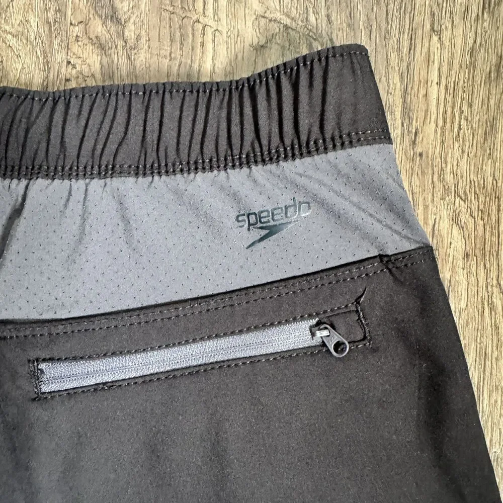 Speedo product pair