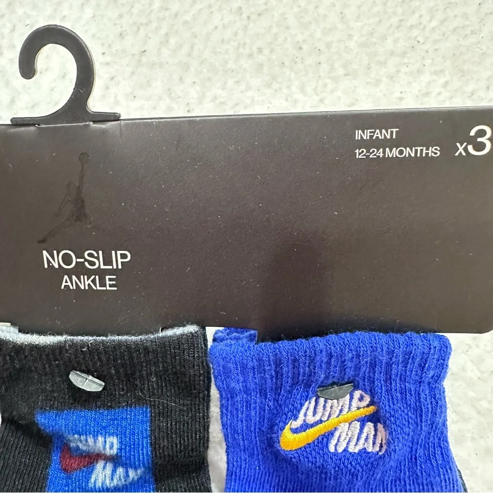 Nike pair blue