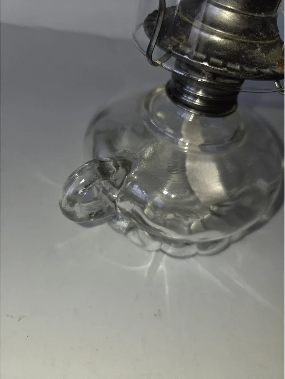 N/A vintage lamplight