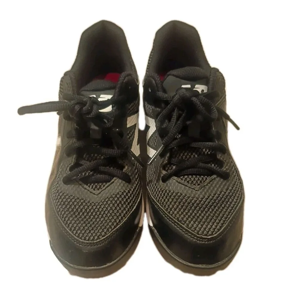 New Balance product pair