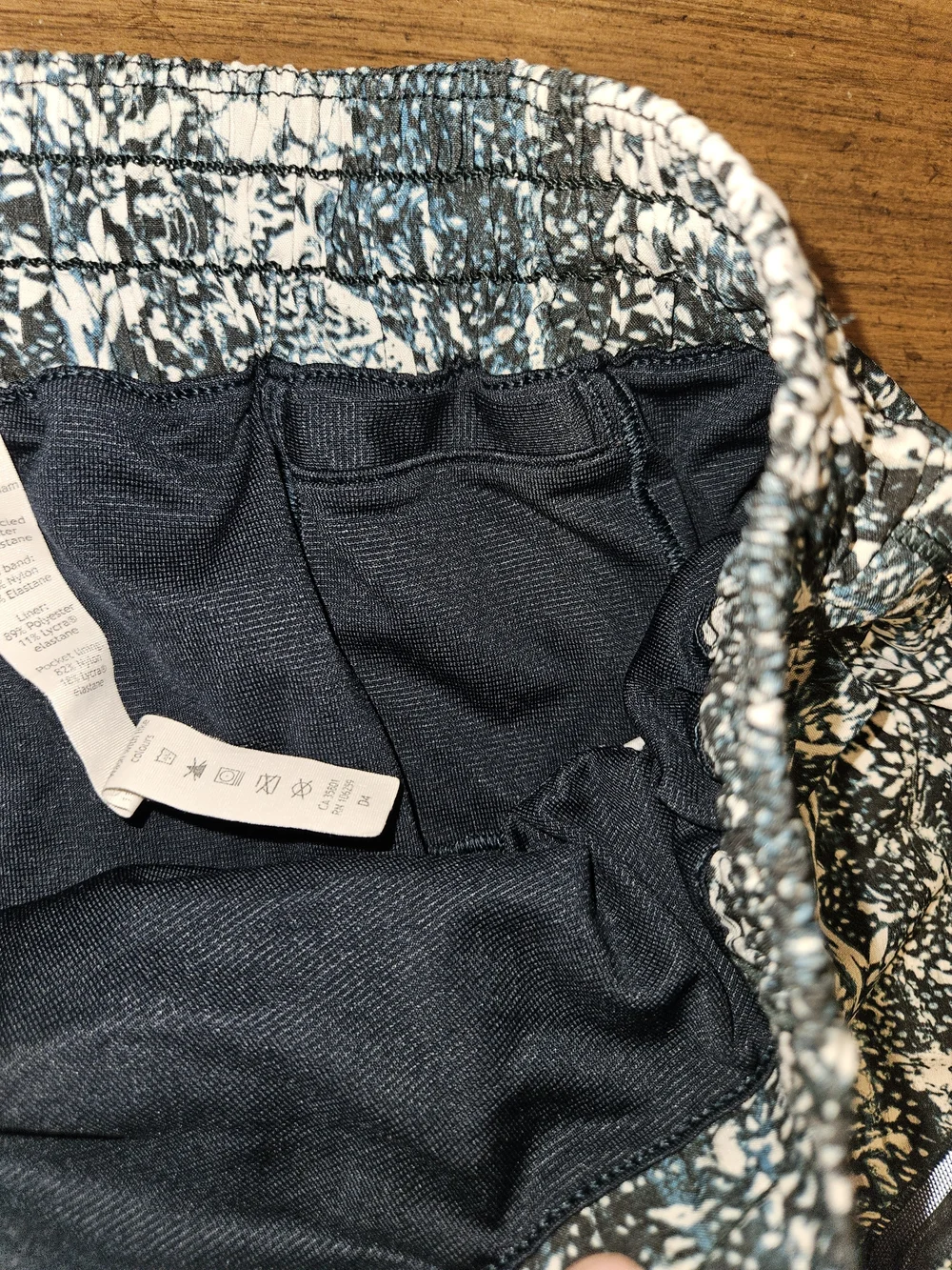 lululemon athletica lightweight running