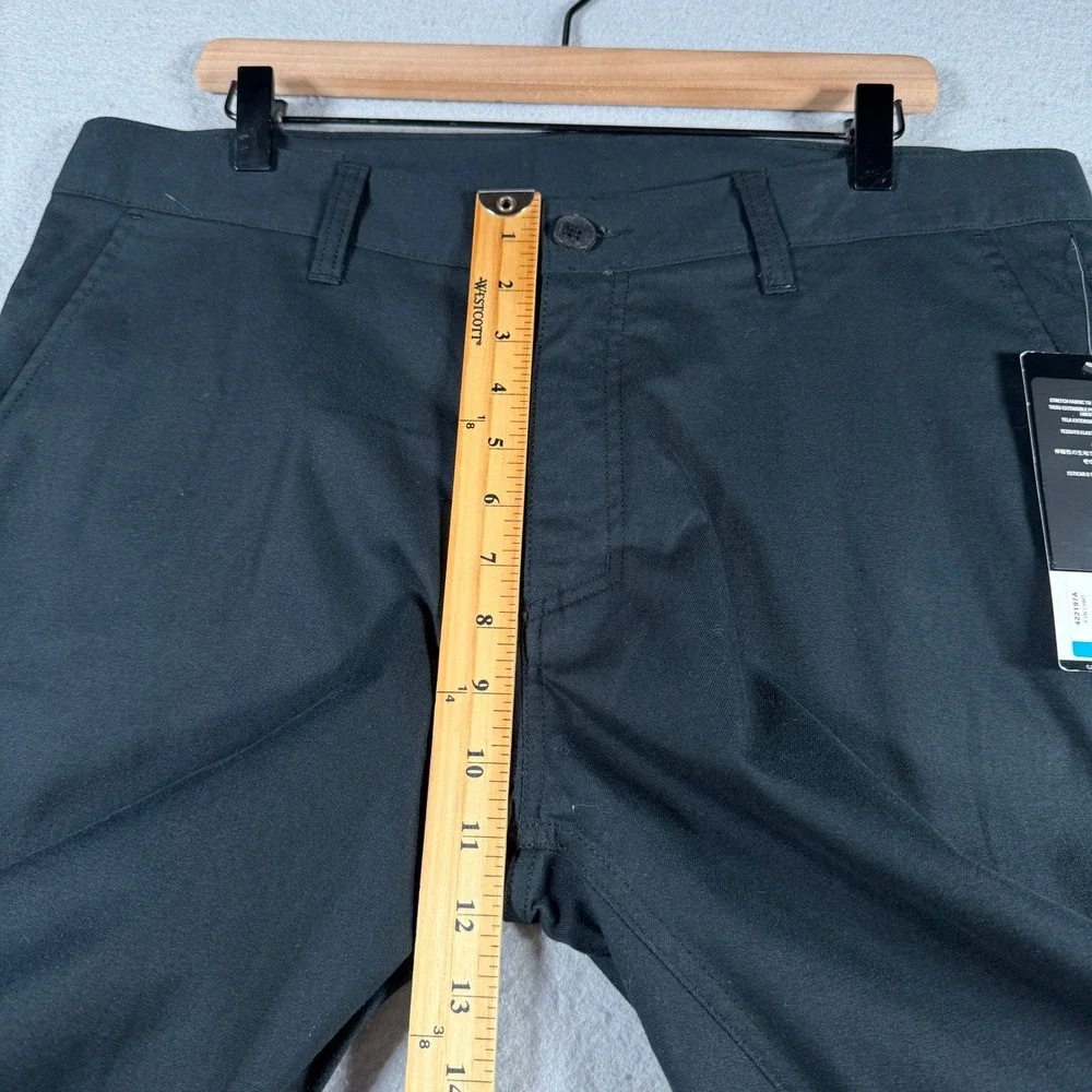 Oakley elastane pockets material
