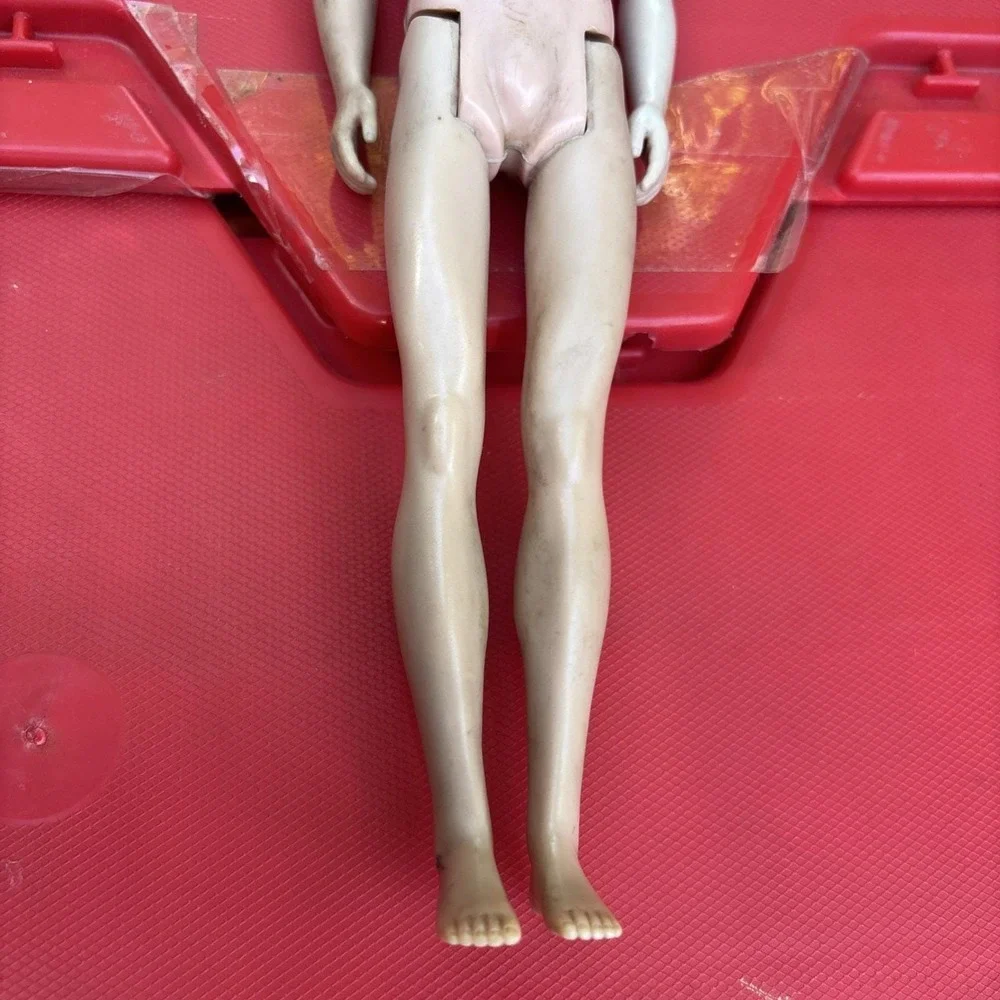 Vintage 1962 Mattel Painted Hair Ken Doll #0750 Brunette Straight Leg Great Face