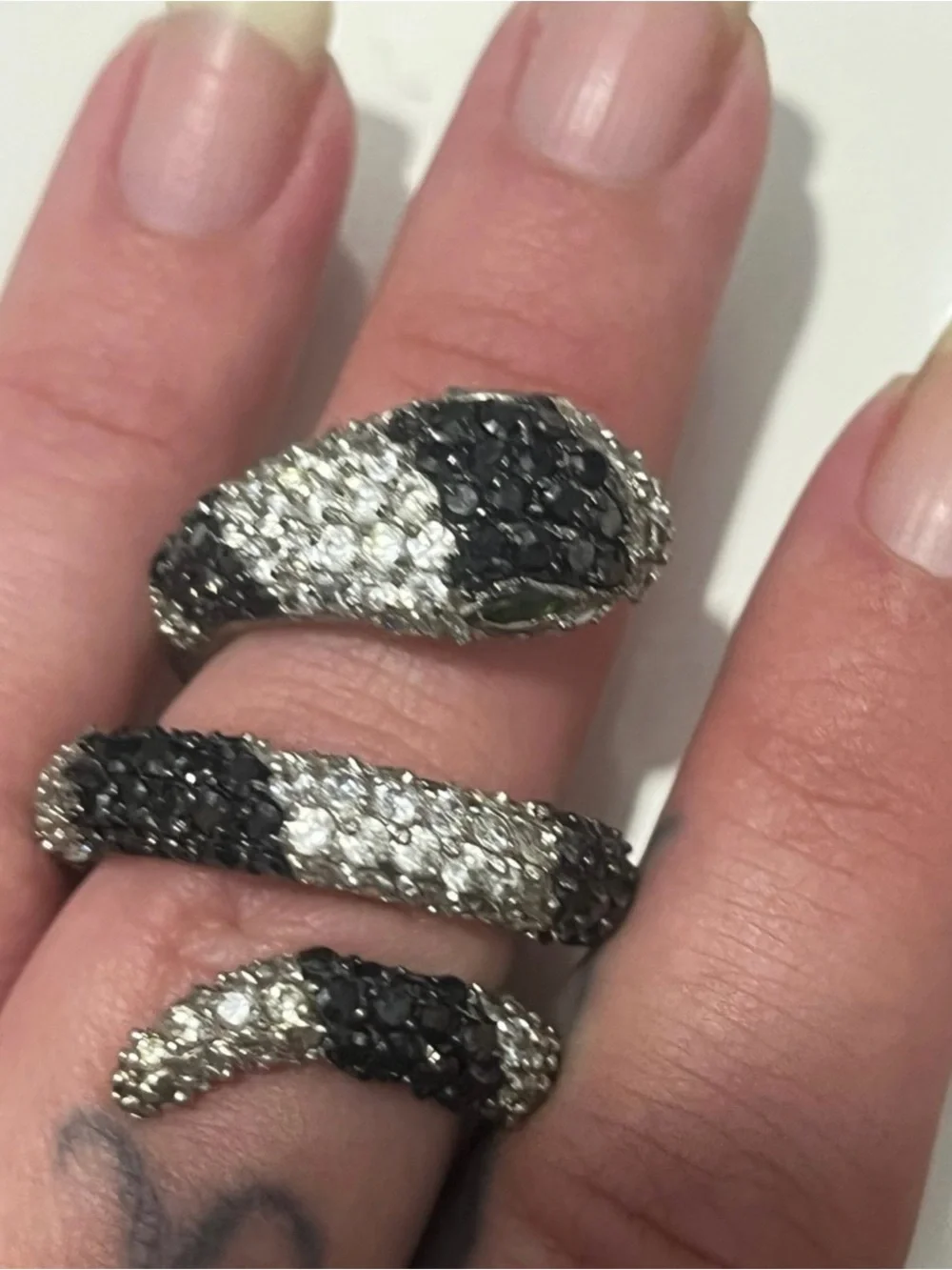Snake Ring coil contrasting bold
