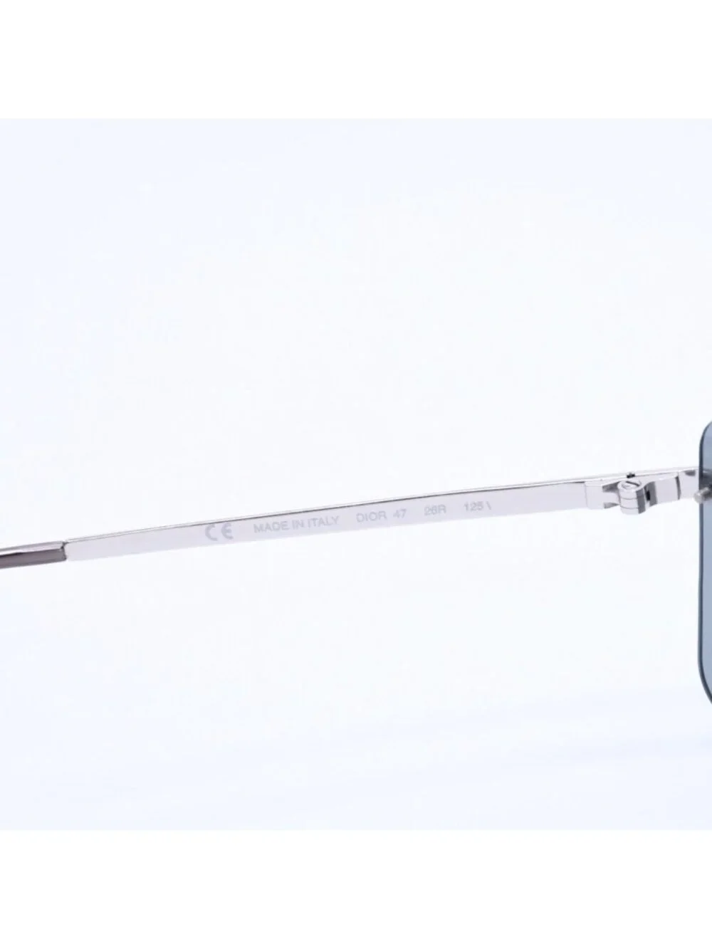 Dior lens description it