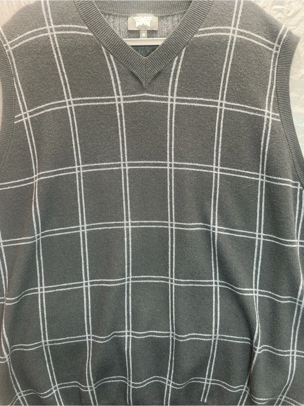 PXG sleeveless neck