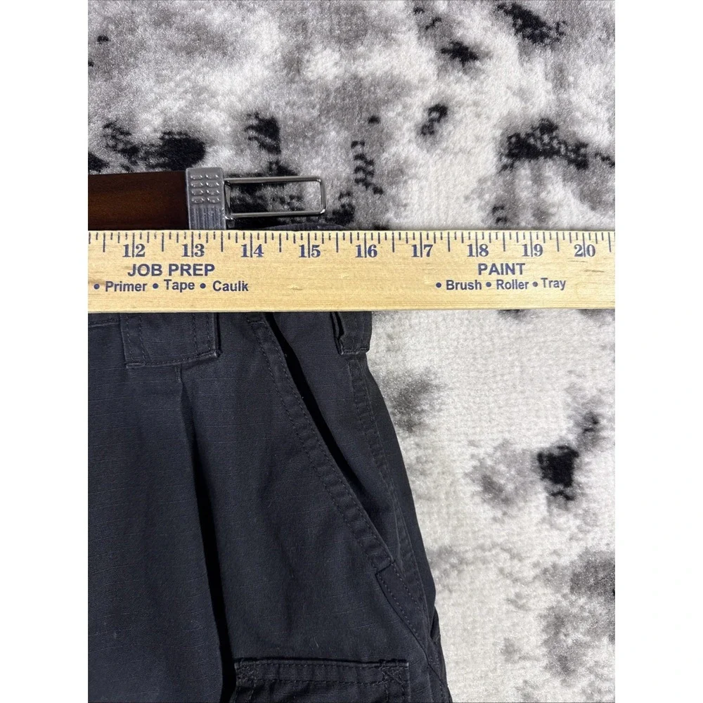 5.11 Tactical staining present
