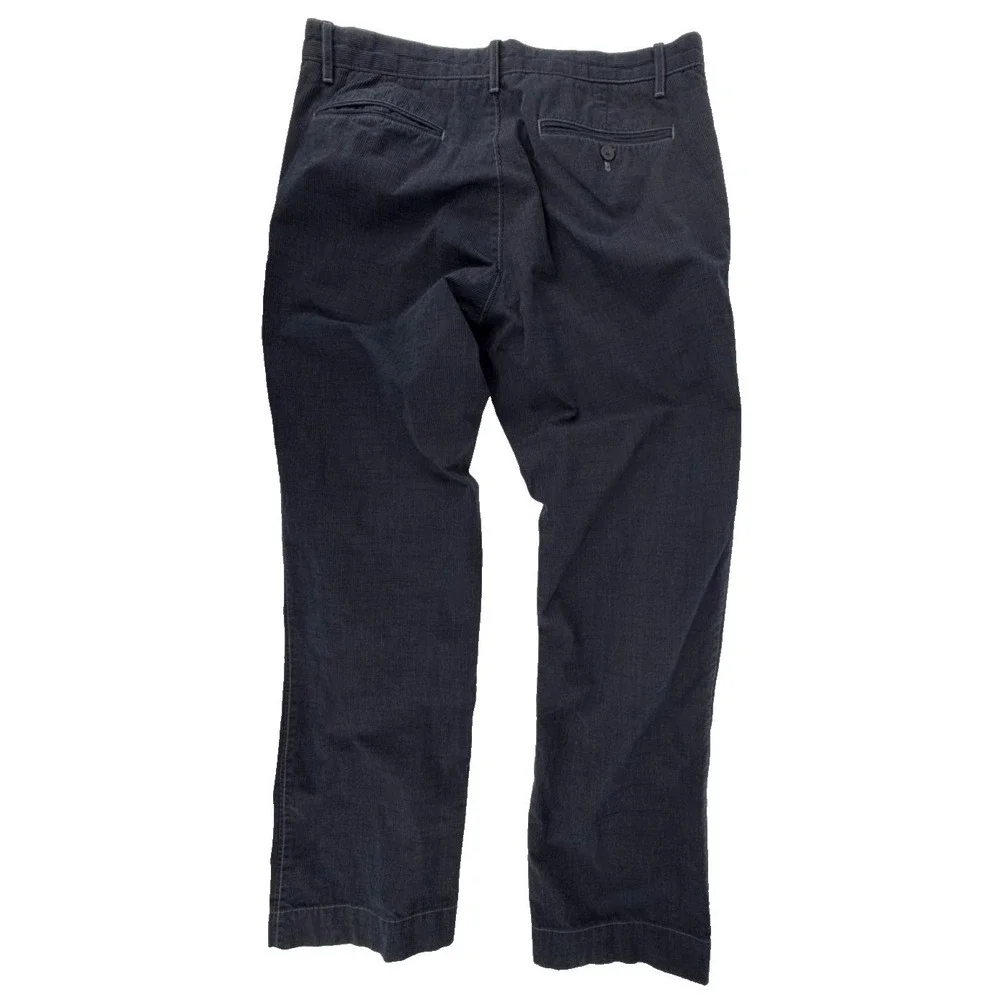 Banana Republic brand banana