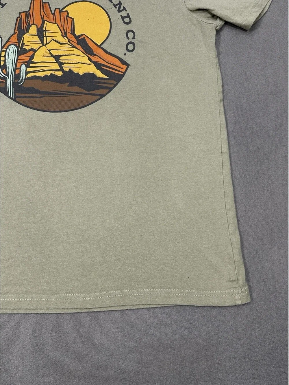 Levis shirt good