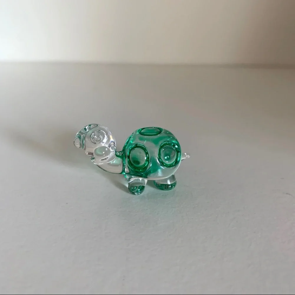 N/A small glass