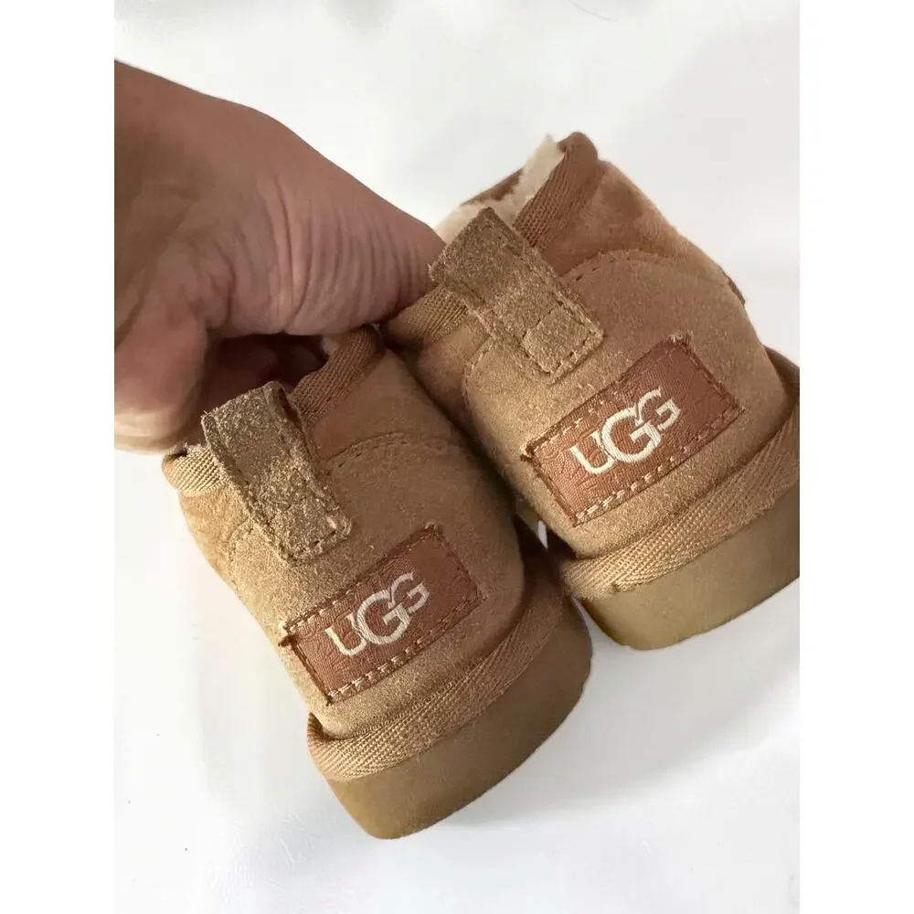 UGG classic ultra
