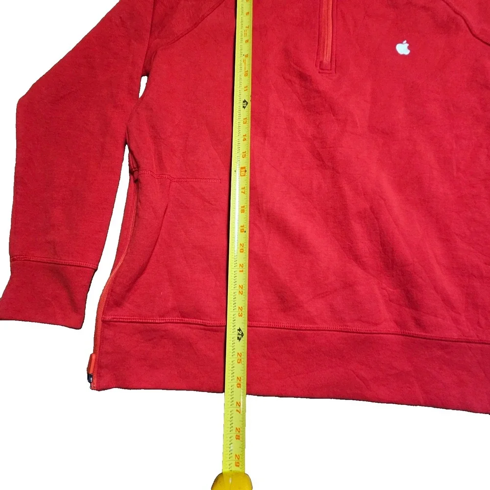 Apple uniform photos